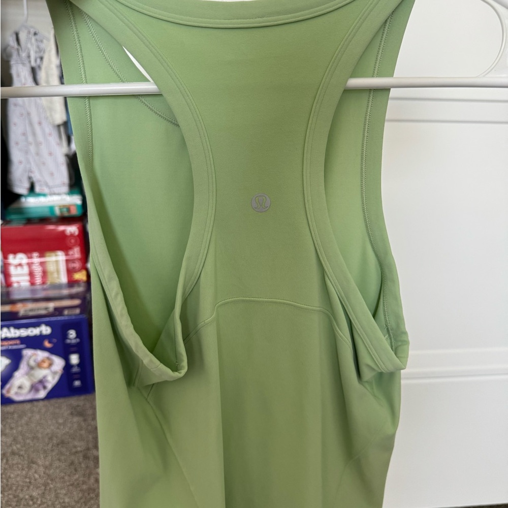 Green size 6 lululemon tank top